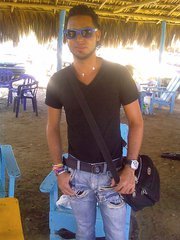 Date this happy Dominican Republic man Ariel from San Cristobal DO8259