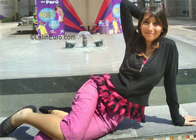 Date this cute Peru girl Olinda from Trujillo PE517