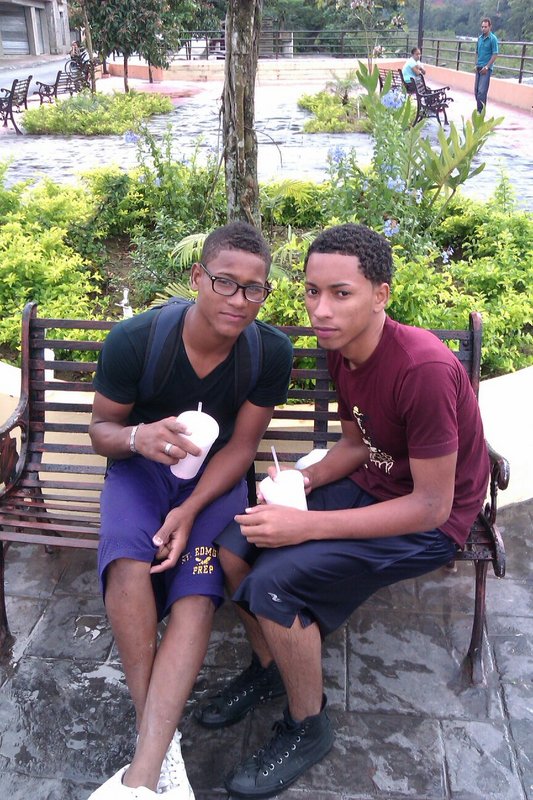 Date this foxy Dominican Republic man Darwin from Bonao DO8333