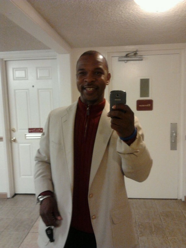 Date this hot United States man Mozelle from San Leandro US10788