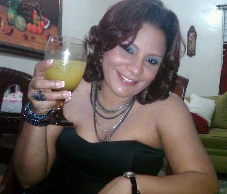 Date this sultry Dominican Republic girl Katriny from Santiago DO8397