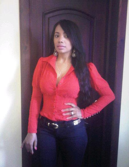 Date this stunning Dominican Republic girl Diana from Santo Domingo DO8887