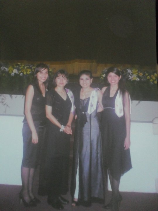 Date this foxy Ecuador girl Els from San Sebastian US11172