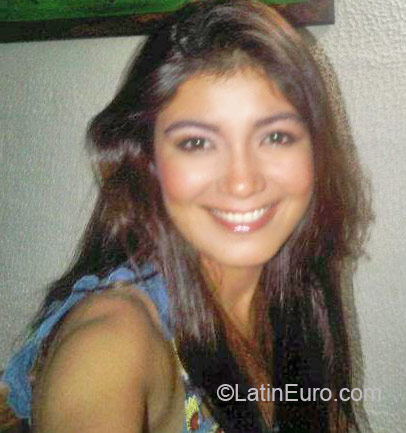 Date this foxy Colombia girl Antonella from Bogota CO7772