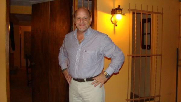 Date this charming United States man AndyG from Silverlake US11229