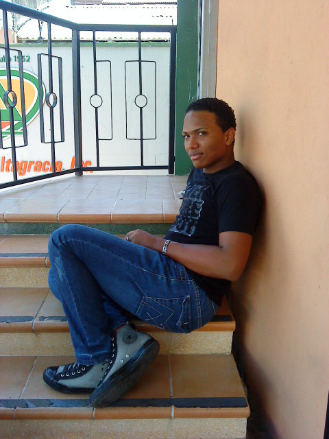 Date this fun Dominican Republic man Sammy from San Felipe De Puerto Plata DO9086
