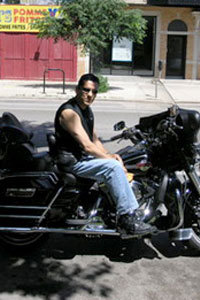 Date this nice looking United States man Conrad from Chicago US11253