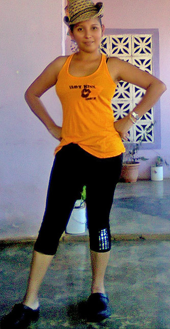 Date this nice looking Panama girl Iris from David PA156