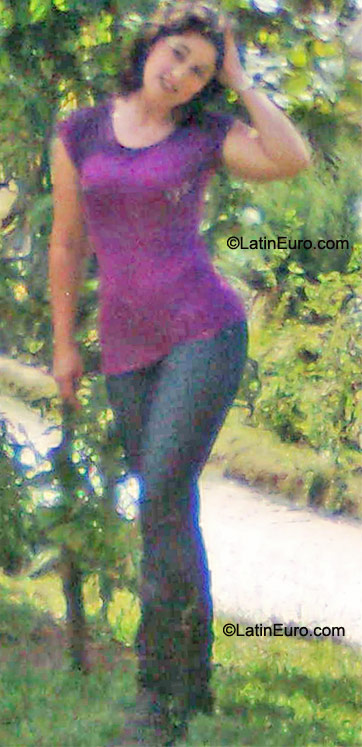 Date this young Costa Rica girl Hanni from Puntarenas CR93