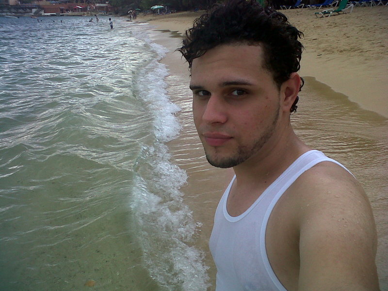 Date this funny Dominican Republic man Argelys from Santiago DO9595