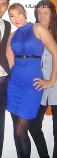 Date this athletic Colombia girl Maria Isabel from Villavicencio CO8302