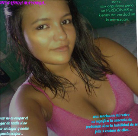 Date this happy Honduras girl Amy from La Lima HN460