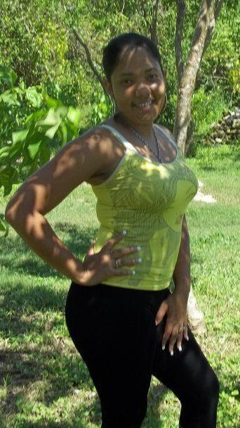 Date this charming Dominican Republic girl Yaslin from Santo Domingo DO9737