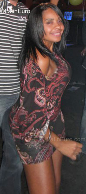 Date this sultry Brazil girl Janaina from Valparaiso BR6151