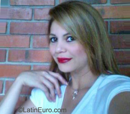 Date this cute Colombia girl Diana isabel from Bucaramanga CO8533