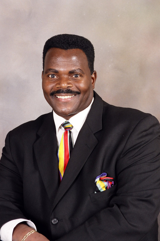 Date this happy United States man William from Cincinnati US11814