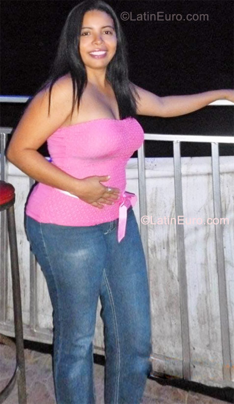 Date this exotic Panama girl Yennisel from Panama City PA196