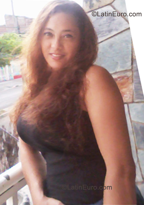 Date this beautiful Colombia girl Martha Isabel from Cali CO8686