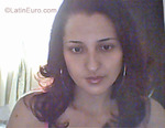good-looking Colombia girl Yenny from Medellin CO8717