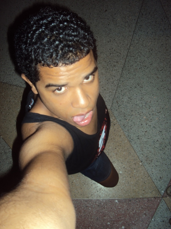 Date this sensual Dominican Republic man Yeffry from San Juan DO9938