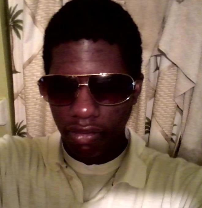 Date this voluptuous Dominican Republic man VJezzy from Meridian DO9949