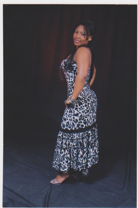 Date this stunning Colombia girl Jenifer from Colombia CO8905