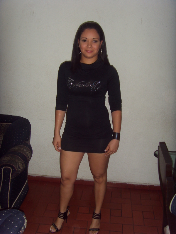 Date this happy Colombia girl Jennifer84 from Cali CO8914