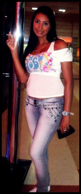 Date this good-looking Colombia girl Shiremary from Barranquilla CO8926