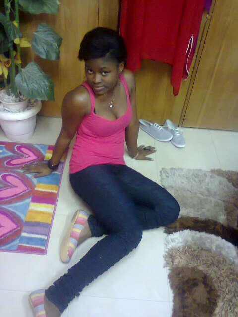 Date this attractive Senegal girl Successbbay from Dakar SN156