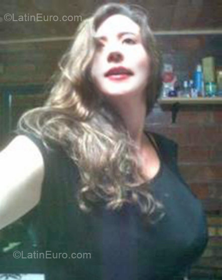 Date this stunning Colombia girl Monica Marcela from Bogota CO8973