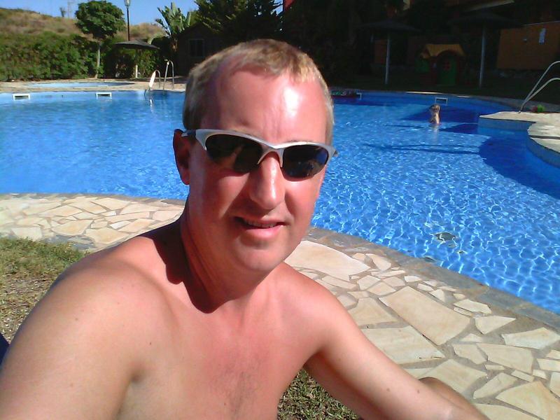 Date this pretty Spain man Edward from Marbella ES219