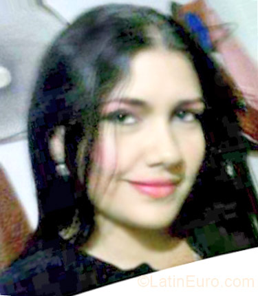Date this hard body Colombia girl Jenny from Florencia CO8996