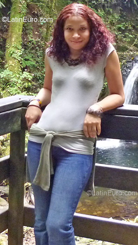 Date this cute Costa Rica girl Eugenia from San Jose CR162