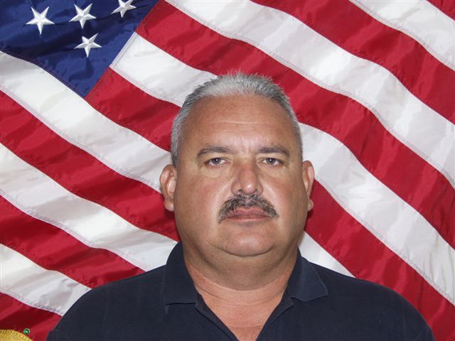 Date this tall United States man Sal from Casa Grande US12035