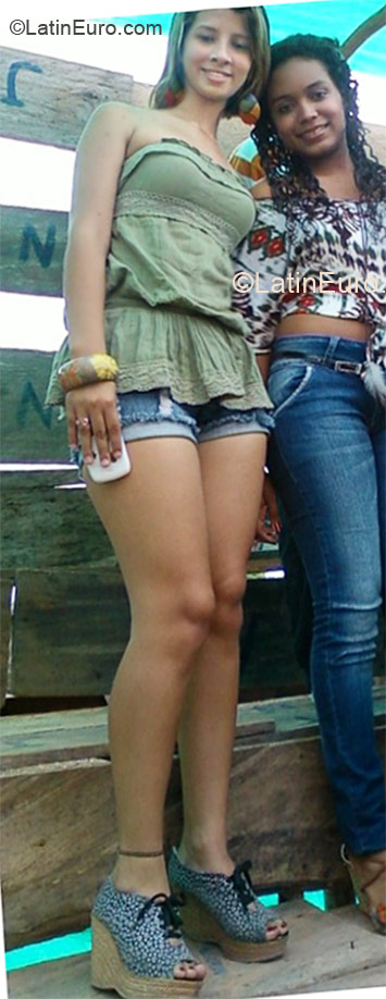 Date this lovely Colombia girl Kassandra from Barranquilla CO9040
