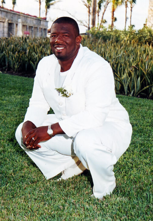 Date this foxy Bahamas man Monty from Freeport BS43