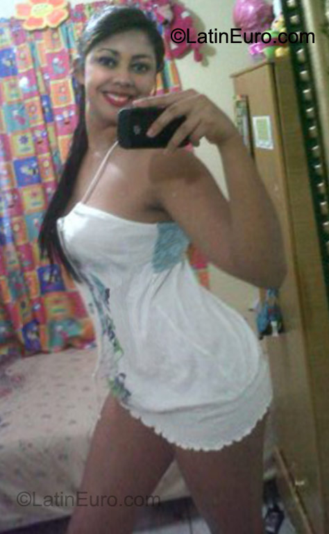Date this funny Honduras girl Valery from Francisco Morazan HN545
