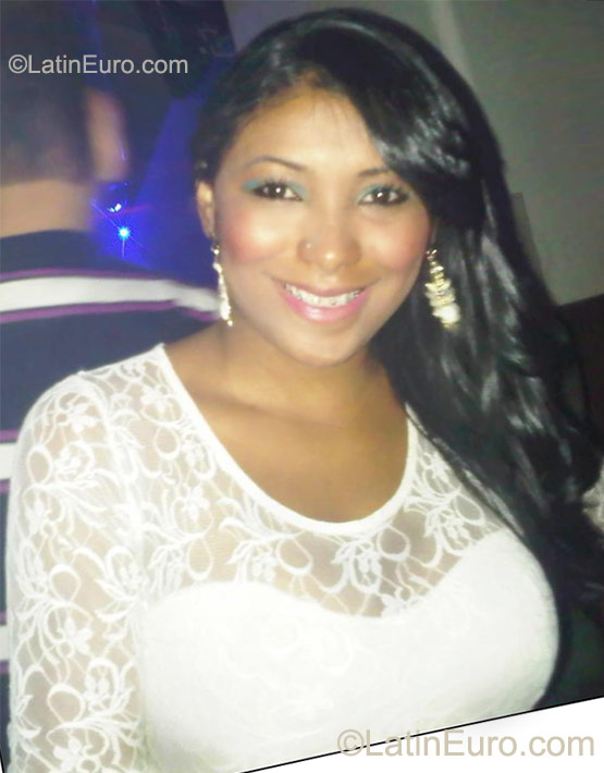 Date this cute Brazil girl Thatiane from Rio de Janeiro BR6289