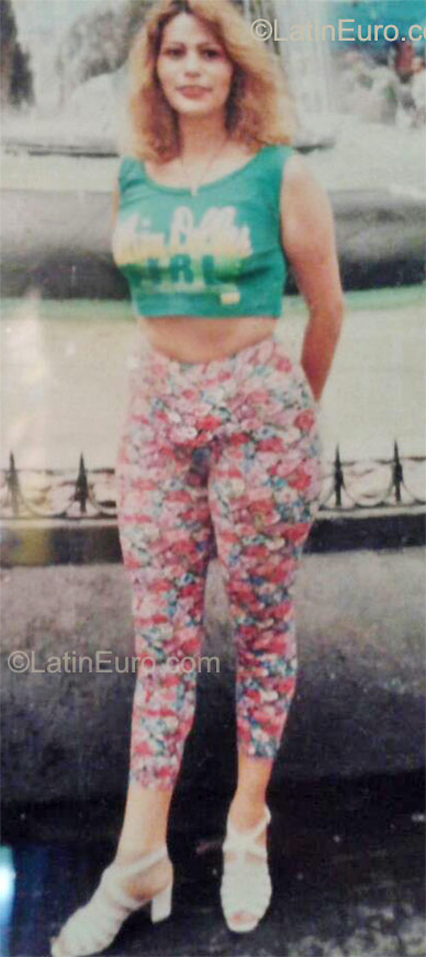 Date this attractive Mexico girl Linda from Mexico City MX596