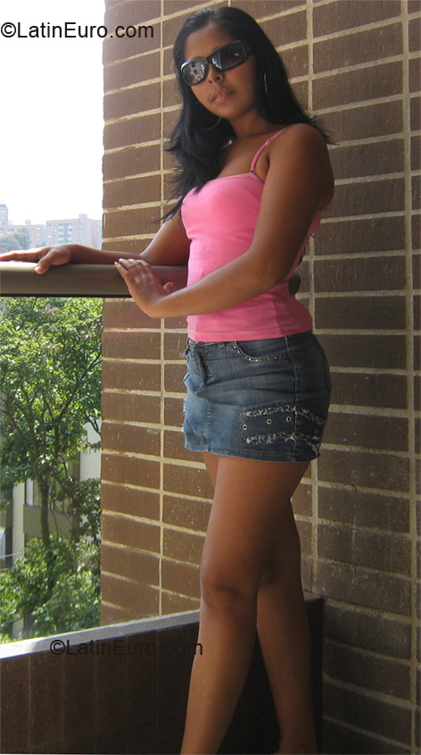Date this charming Colombia girl Catta from Valledupar CO9249