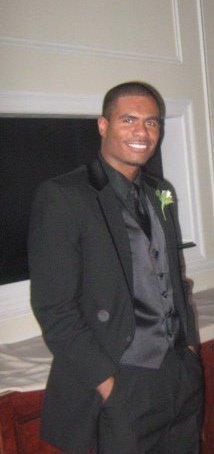 Date this young United States man Triplehelix from New York US12250