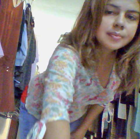 Date this foxy Honduras girl Lucero Desire from Puerto Cortes HN587