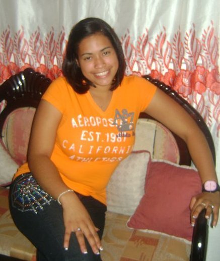 Date this voluptuous Dominican Republic girl Scraleen from La Romana DO10430