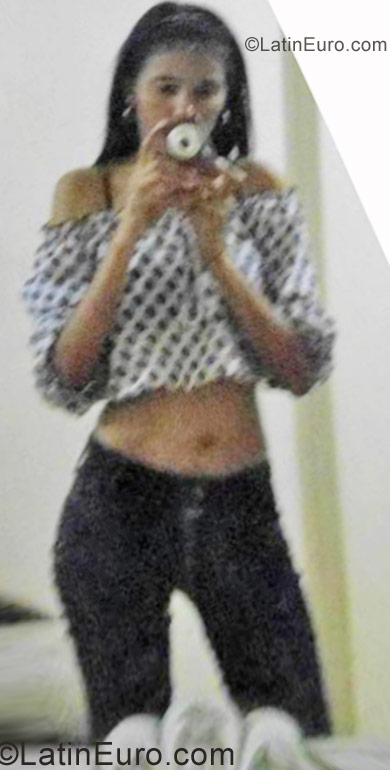 Date this cute Colombia girl Milena from Colombia CO9527