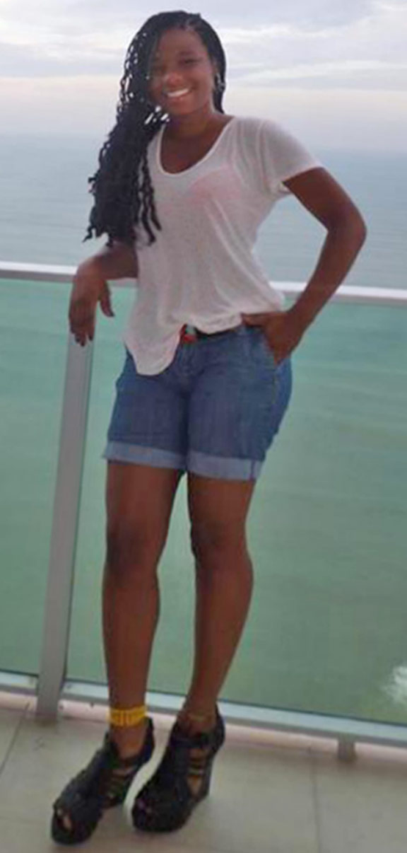 Date this nice looking Colombia girl En from Cali CO9543