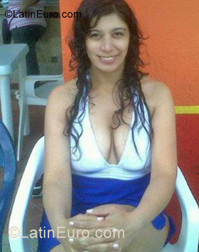 Date this georgeous Colombia girl Sandra from Bogota CO9547