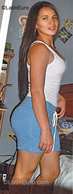 Date this hard body Colombia girl Natalia from Medellin CO9615