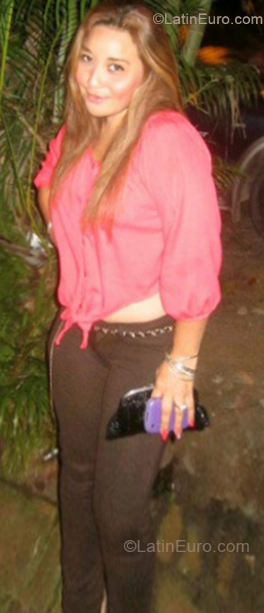 Date this sensual Honduras girl Odalis from El Progresso HN632