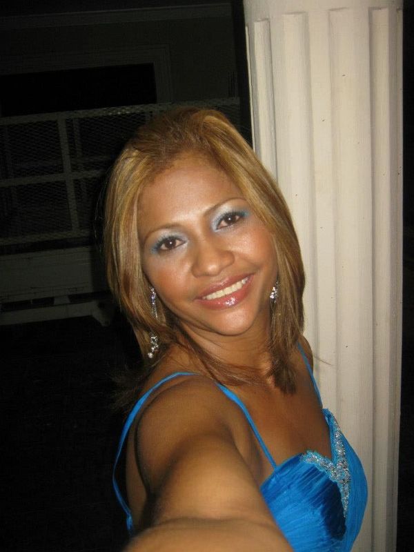 Date this exotic Dominican Republic girl Rosa from Santo Domingo DO10664