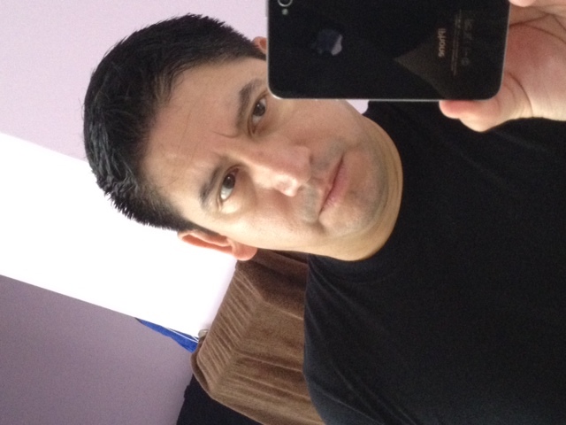 Date this hot United States man Dannni from Miami US12579